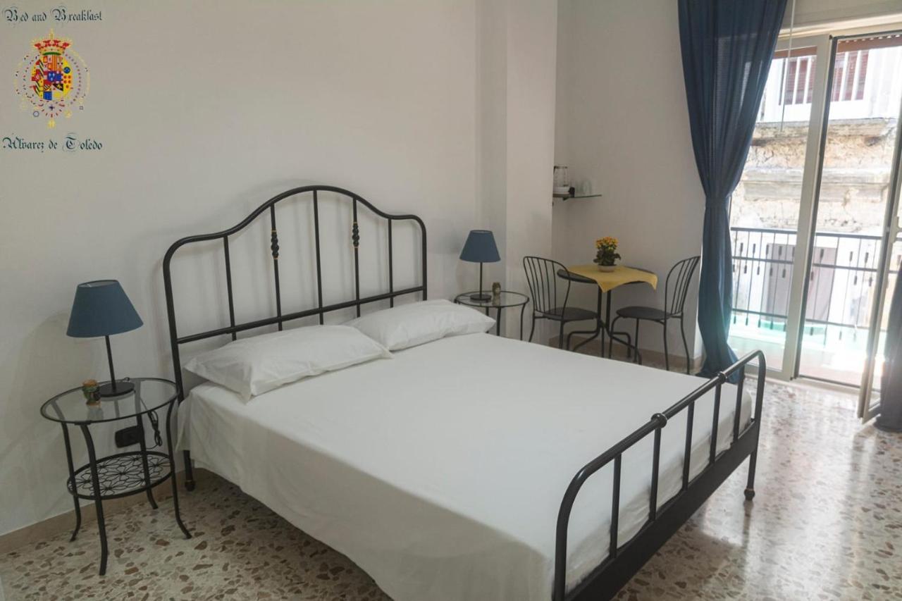 Alvarez De Toledo Bed & Breakfast Napoli Dış mekan fotoğraf